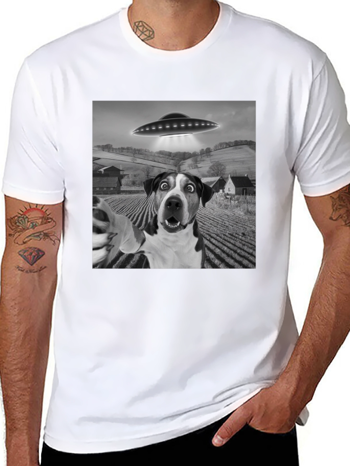 UFO Dog Selfie T-Shirt - Black Graphic Tee