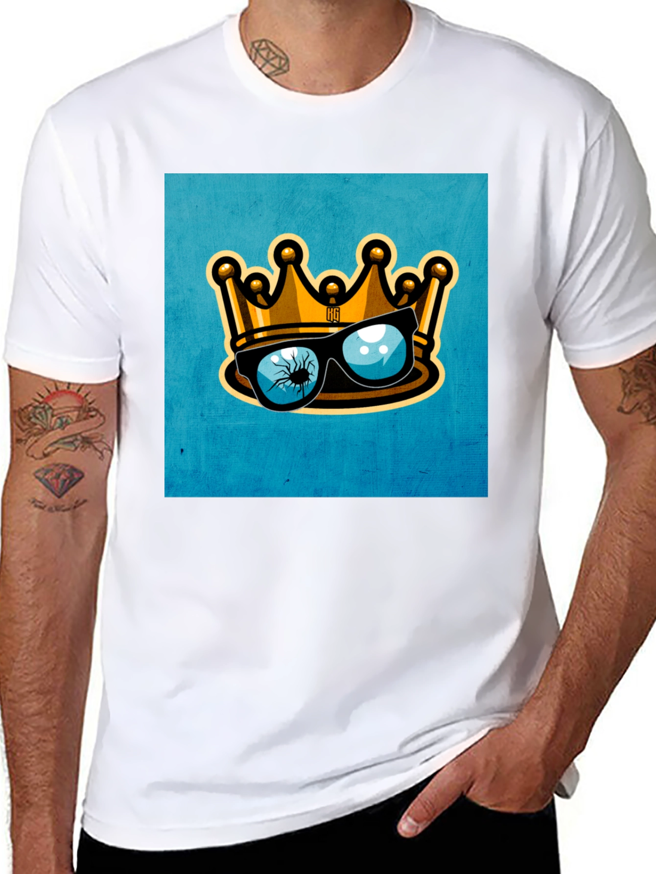 King Crown Sunglasses Graphic Tee