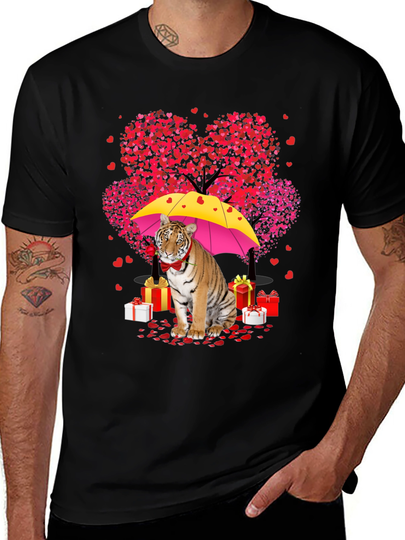 Tiger Valentines Day T-Shirt: Heart Tree & Gifts