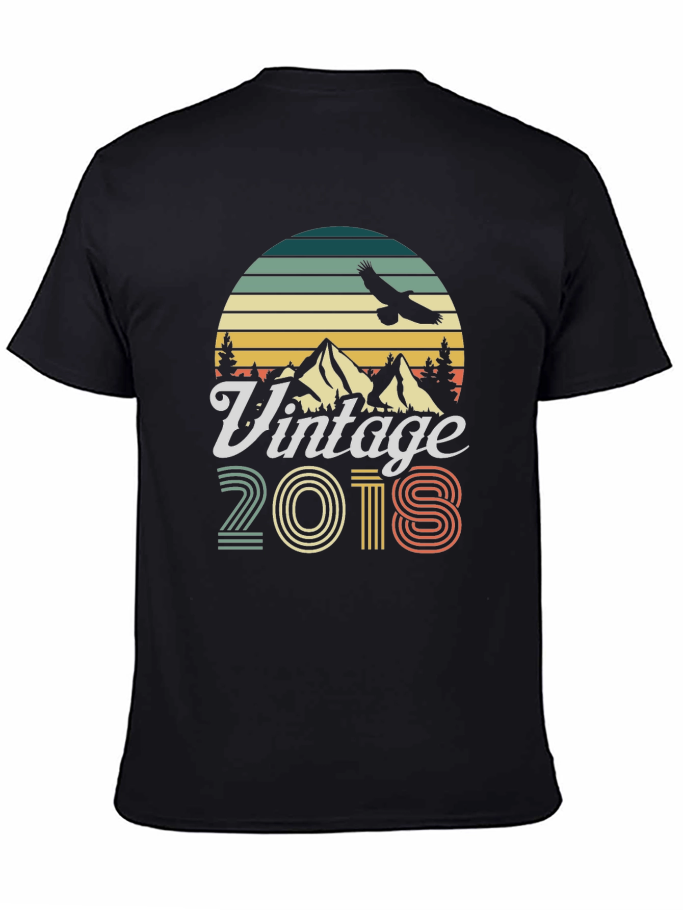 Vintage 2018 Graphic T-Shirt Retro Style