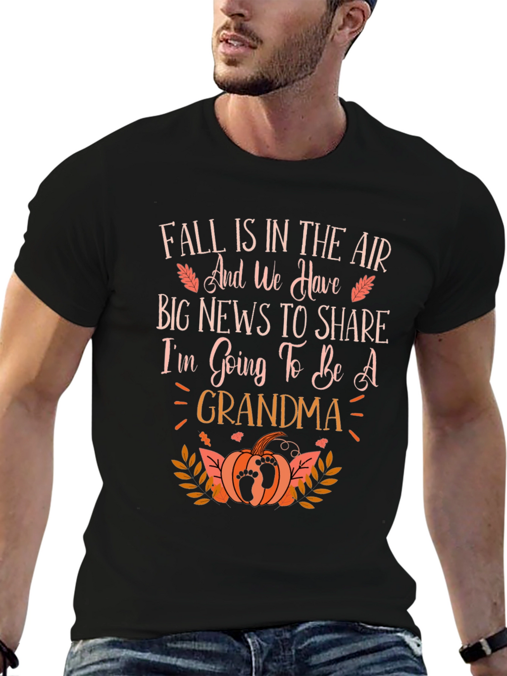 Fall Pregnancy Announcement T-Shirt - Grandma To Be