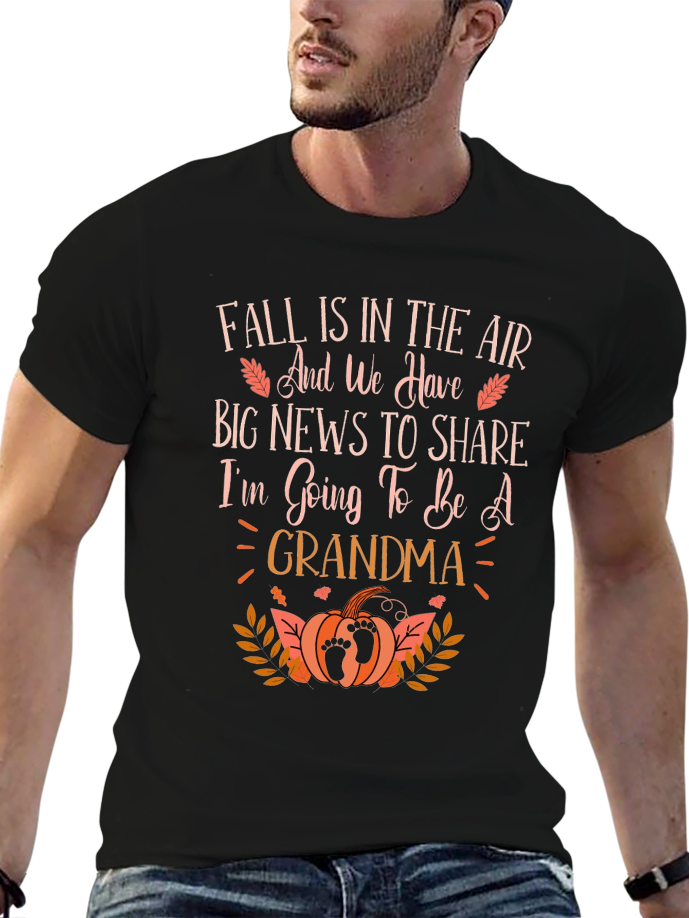 Fall Pregnancy Announcement T-Shirt - Grandma To Be