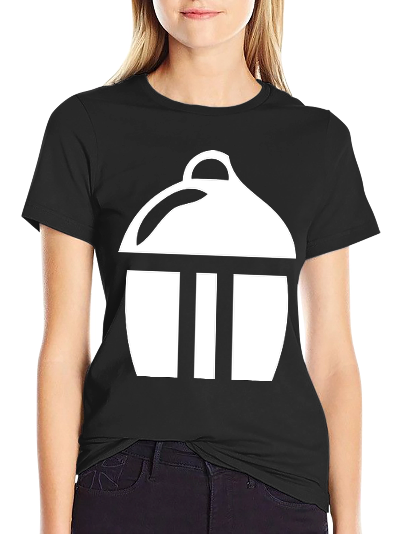 Geometric Graphic Tee - Modern Minimalist Design