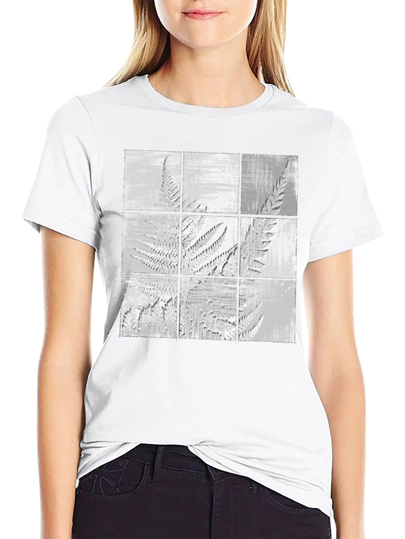 Grunge Fern Graphic Black T-Shirt