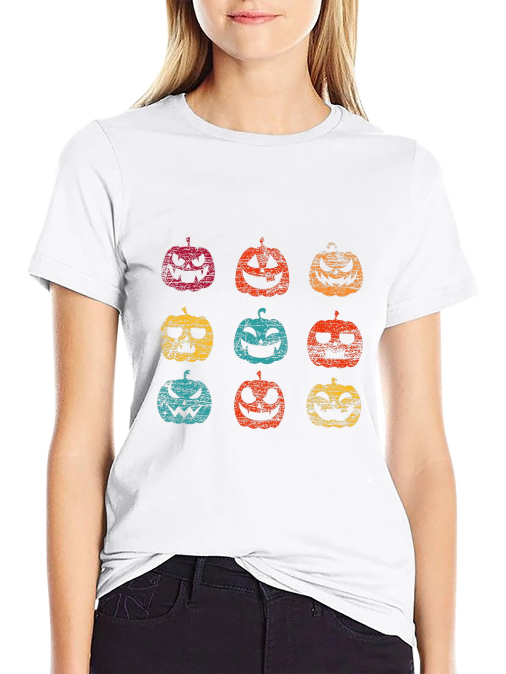 Spooky Jack-O-Lantern T-Shirt: Halloween Vibes
