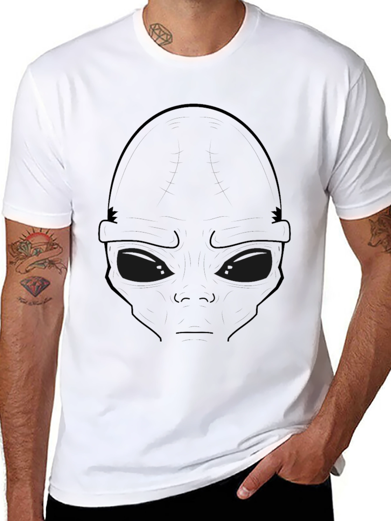Alien Face Graphic T-Shirt - Black Casual Tee
